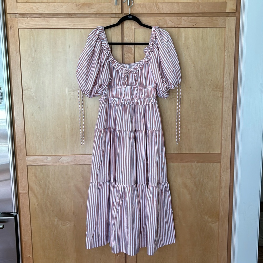 En Saison Pink Striped Brielle Midi Dress Size Small NWT